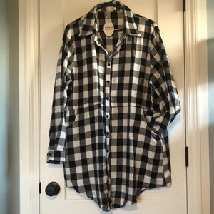 Plaid oversized shirt